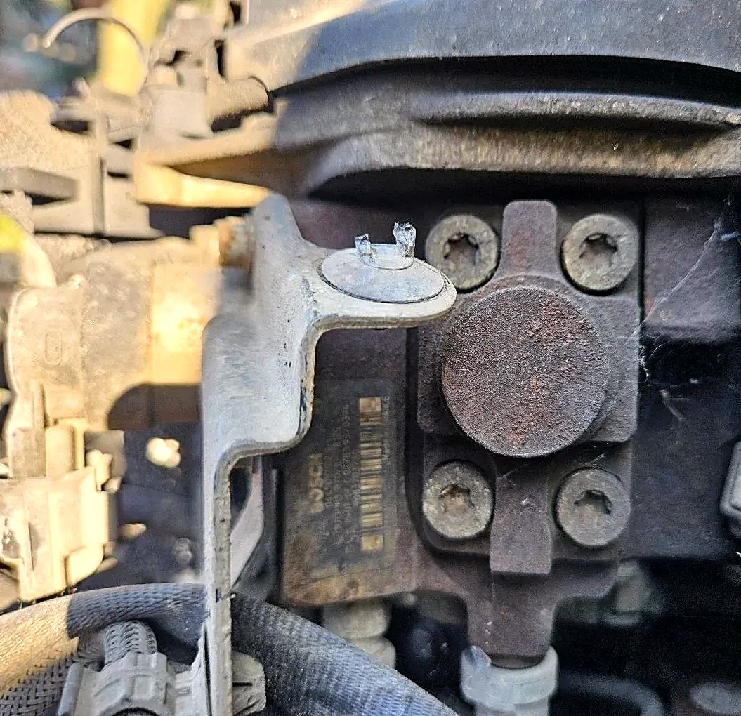 Bosch pumpa Peugeot 1.6 HDi 66 90ks