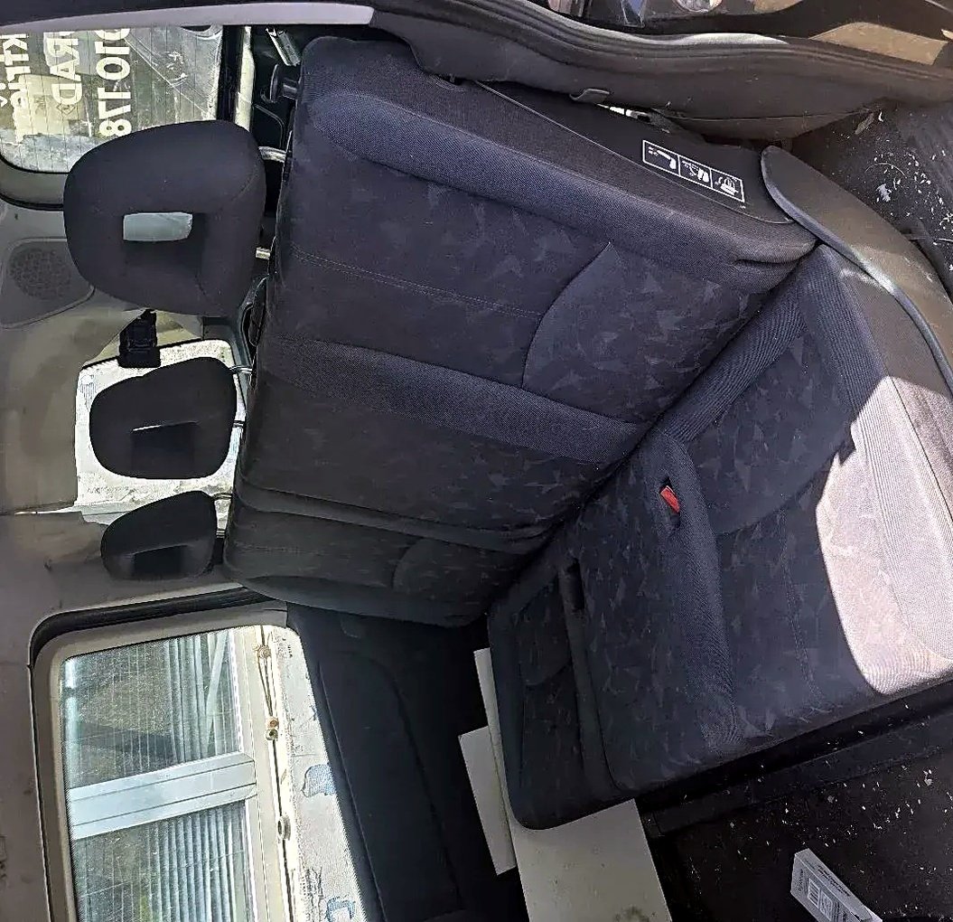 Mercedes Vaneo W168 seats