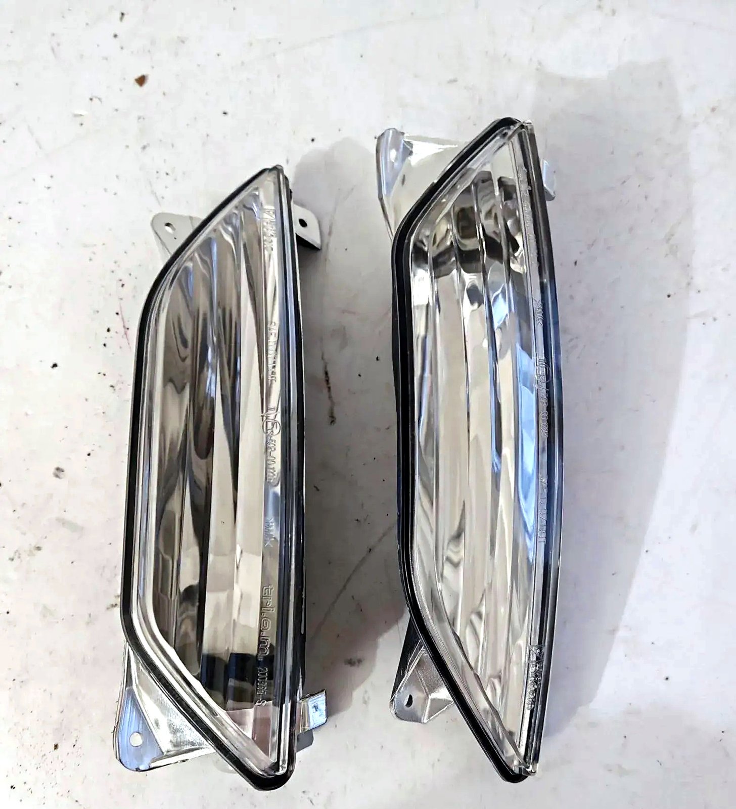 Front indicators Piaggio MP3 250/400