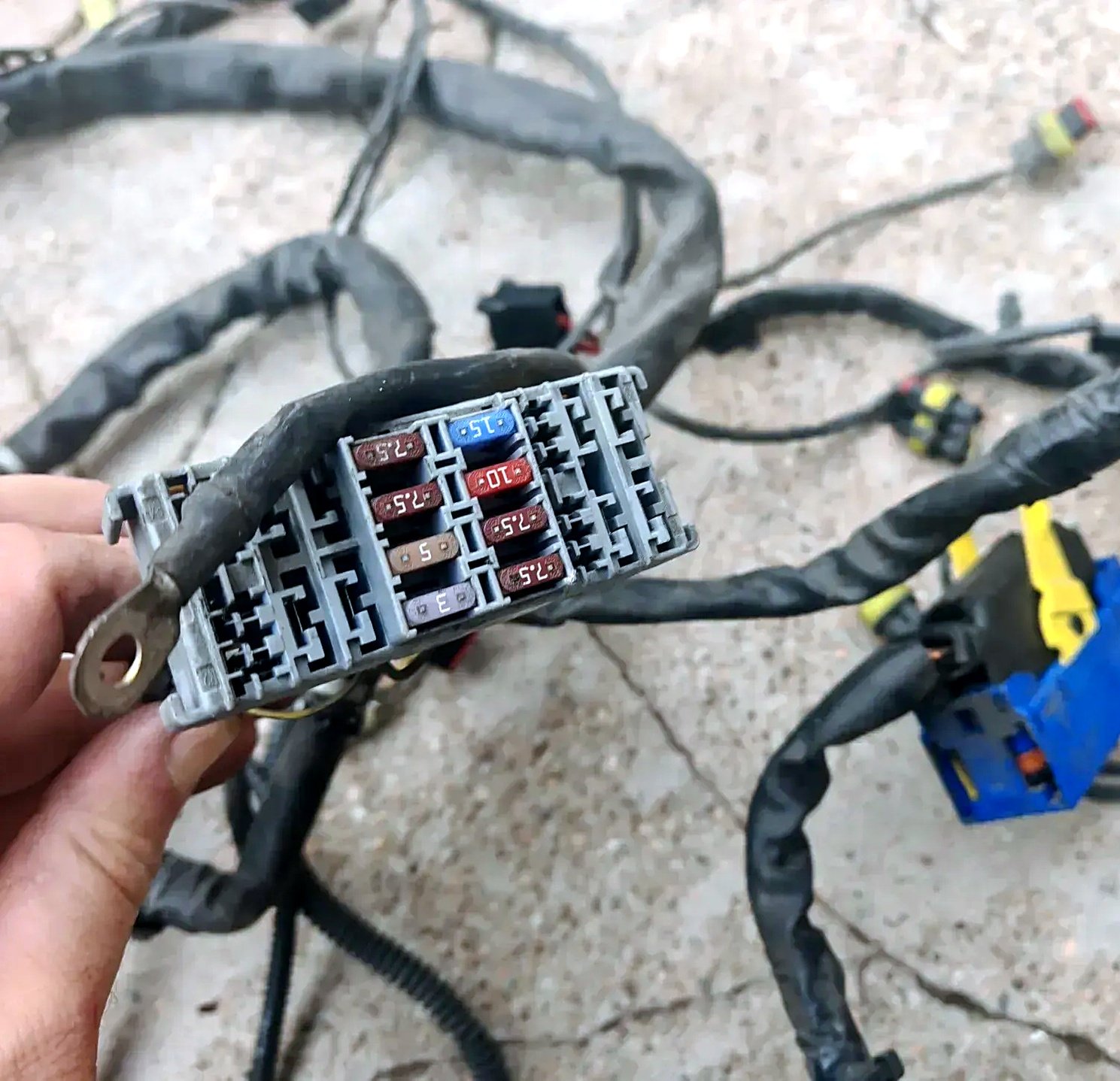 Wiring harness installation Piaggio X10 125/350