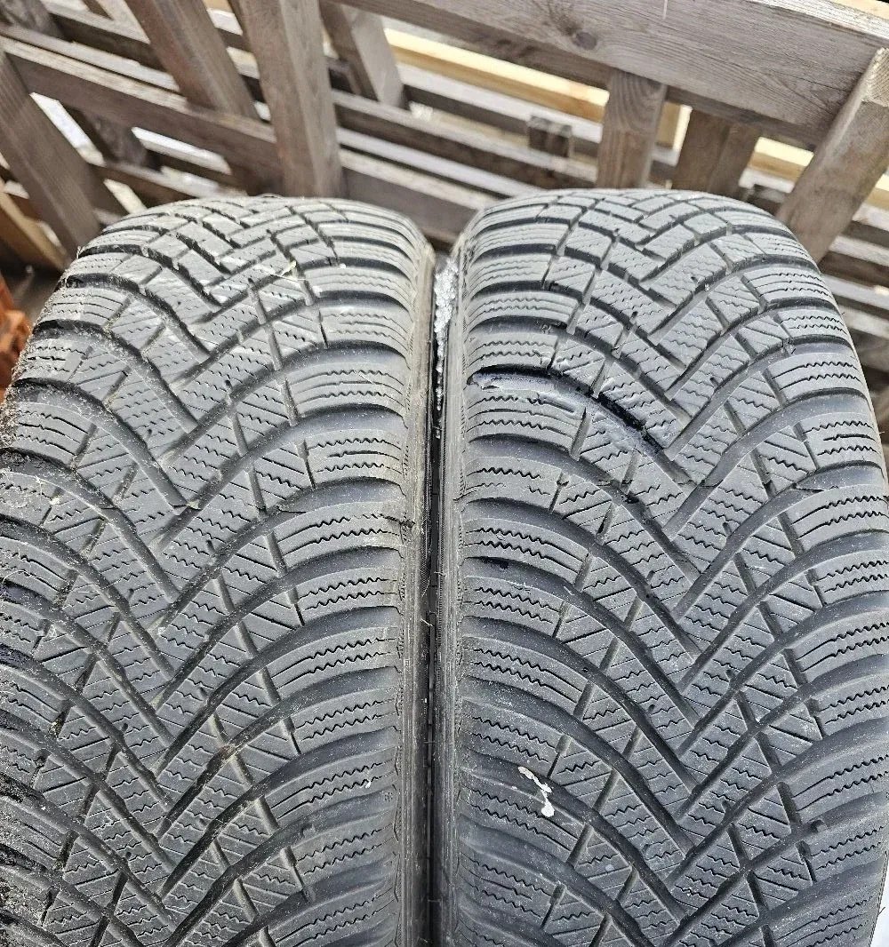 Hankook 195/55 R16 winter tyre DOT 2022