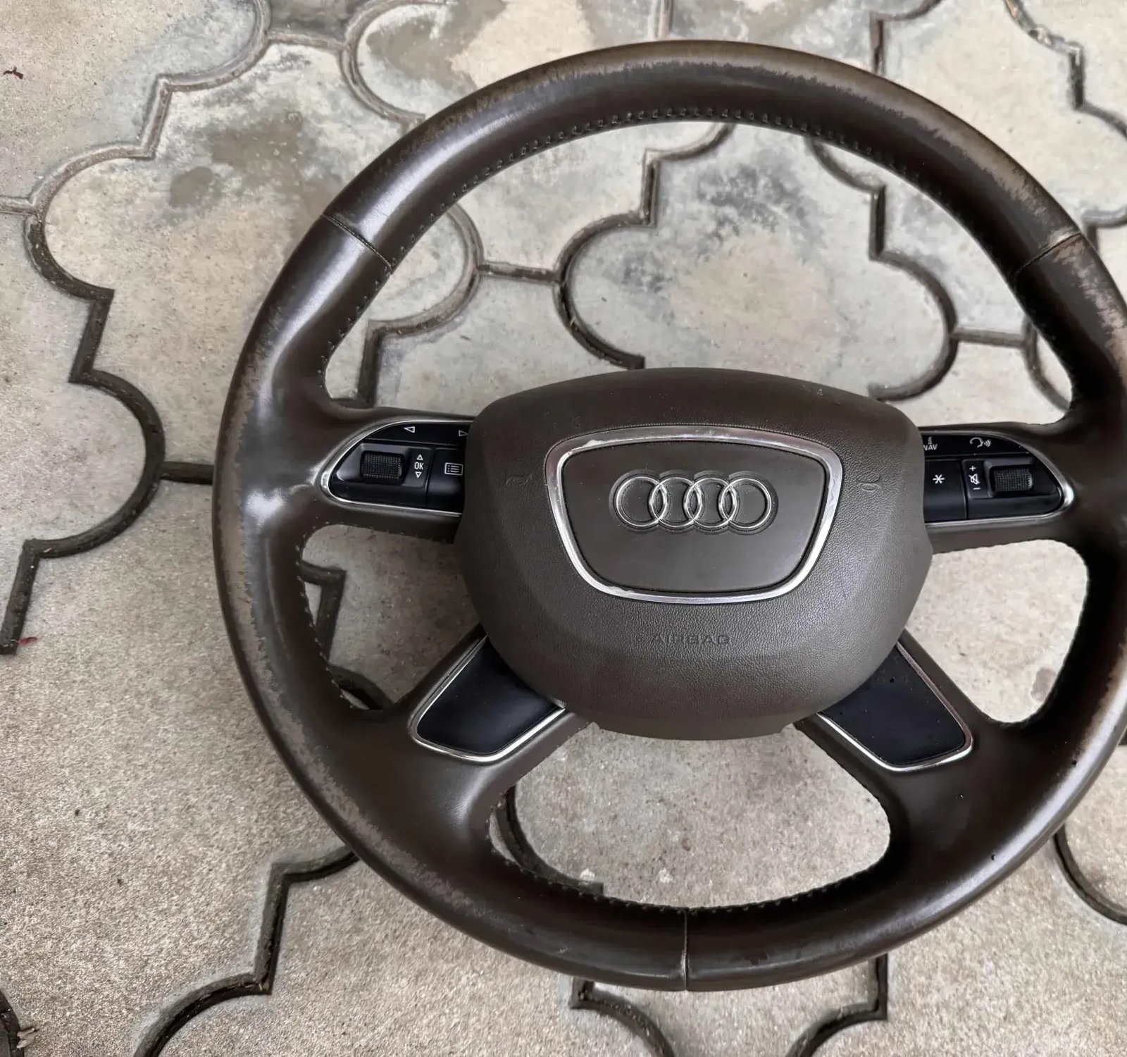 Volan sa airbag Audi A3 A4 A6 A7 Q3