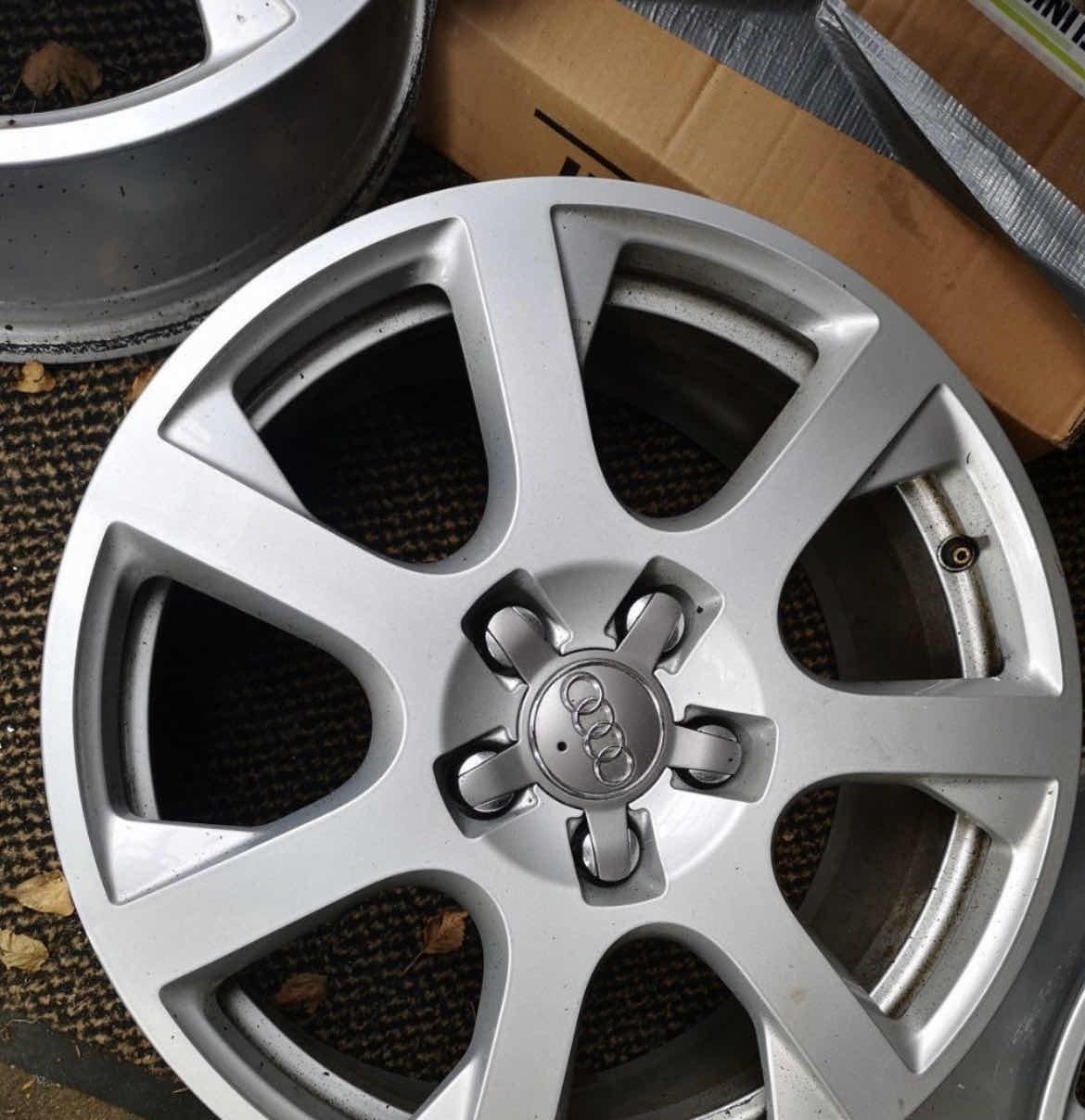 Alufelne Audi Q5 A3 A4 A6 VW 7.0Jx17 ET37 5x112