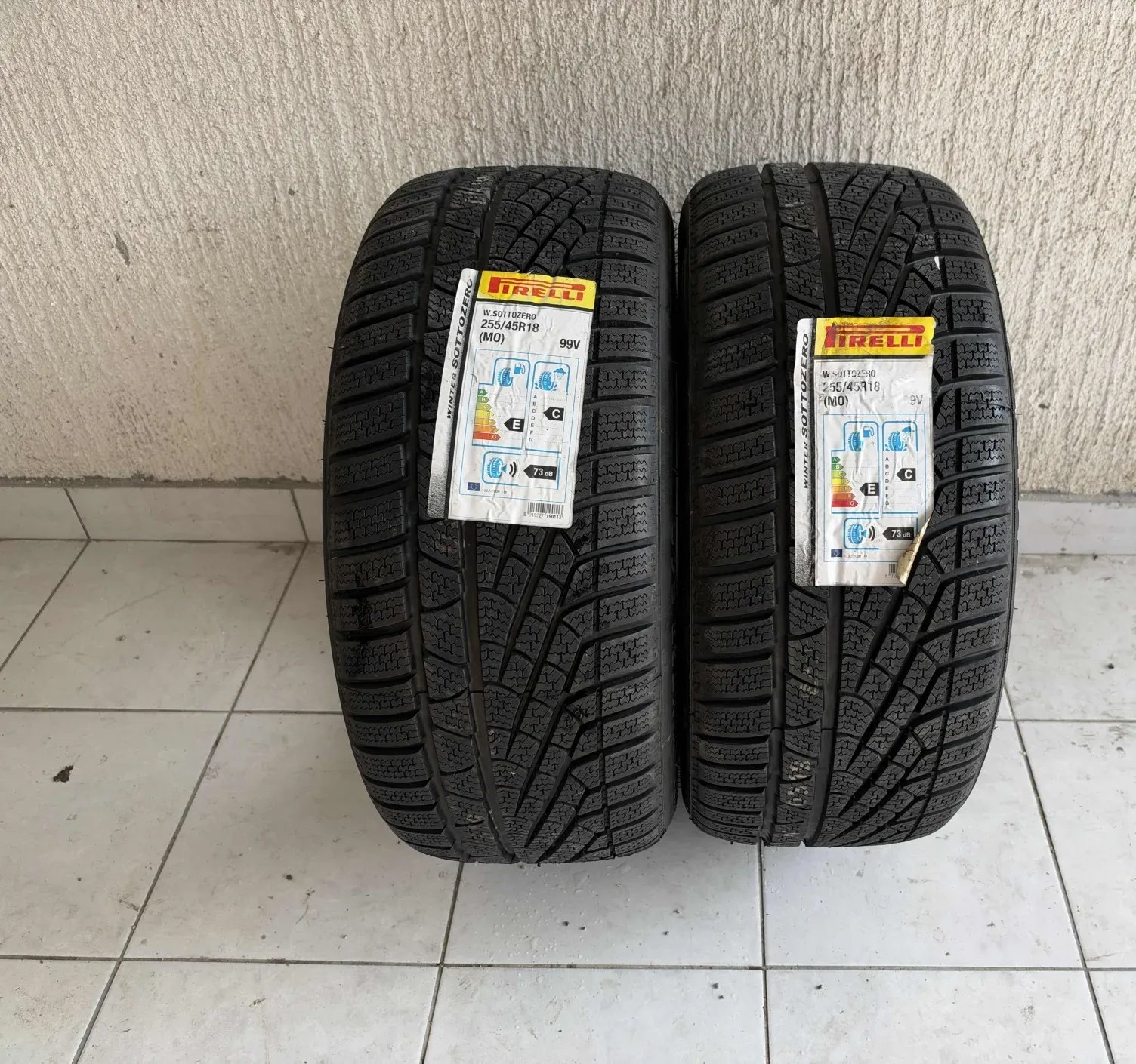 Pirelli 255/45 R18