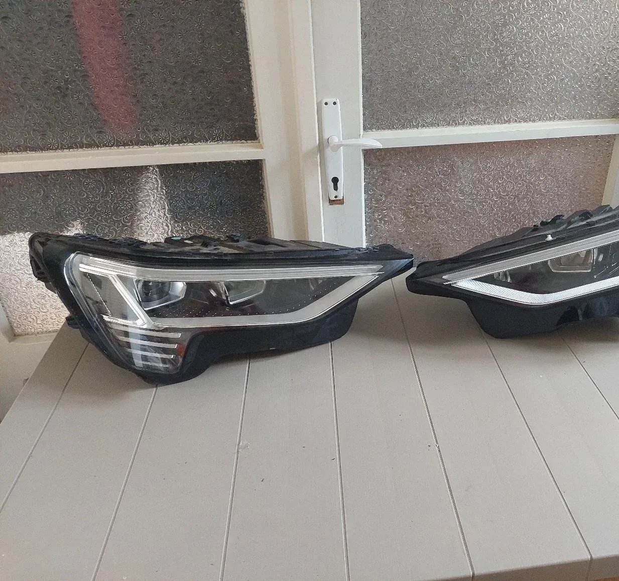Audi Q8 E-Tron Matrix Headlights 4KE941039, 4KE941040
