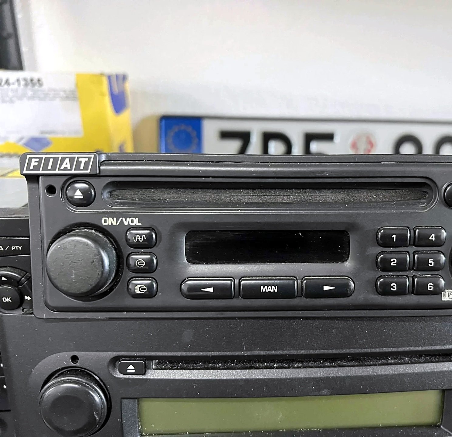 Fiat CD Radio