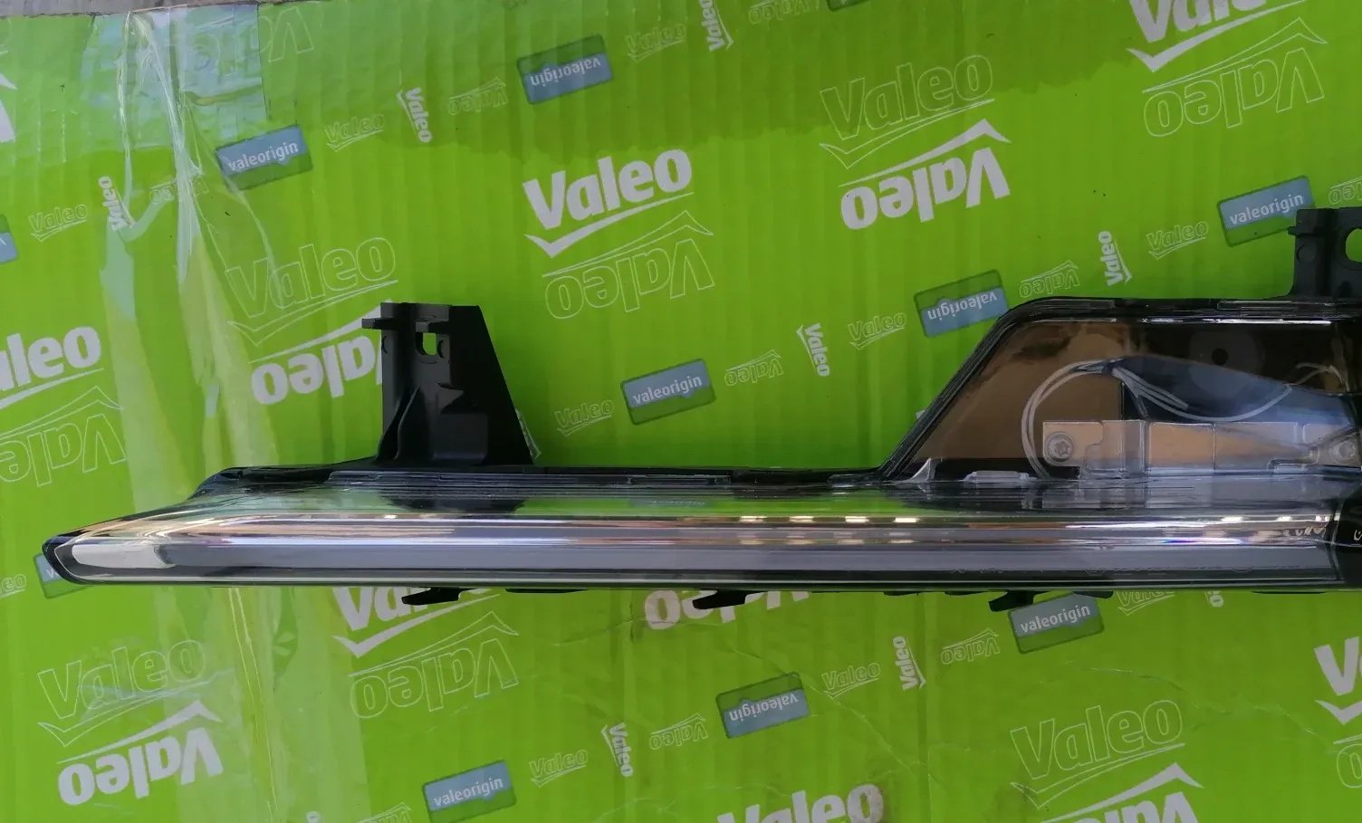 Porsche 992 LED daytime running light left 992941311A