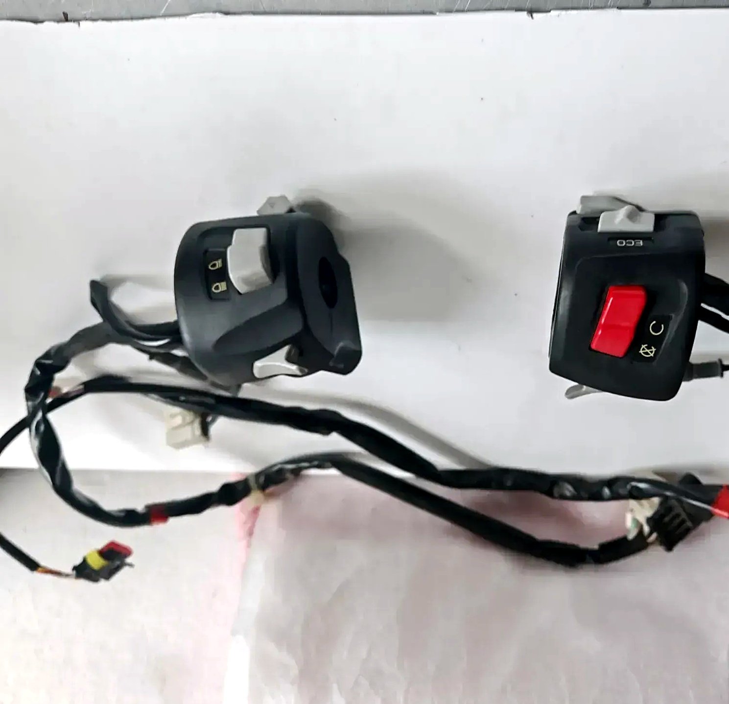 Piaggio X10 350 switch sets