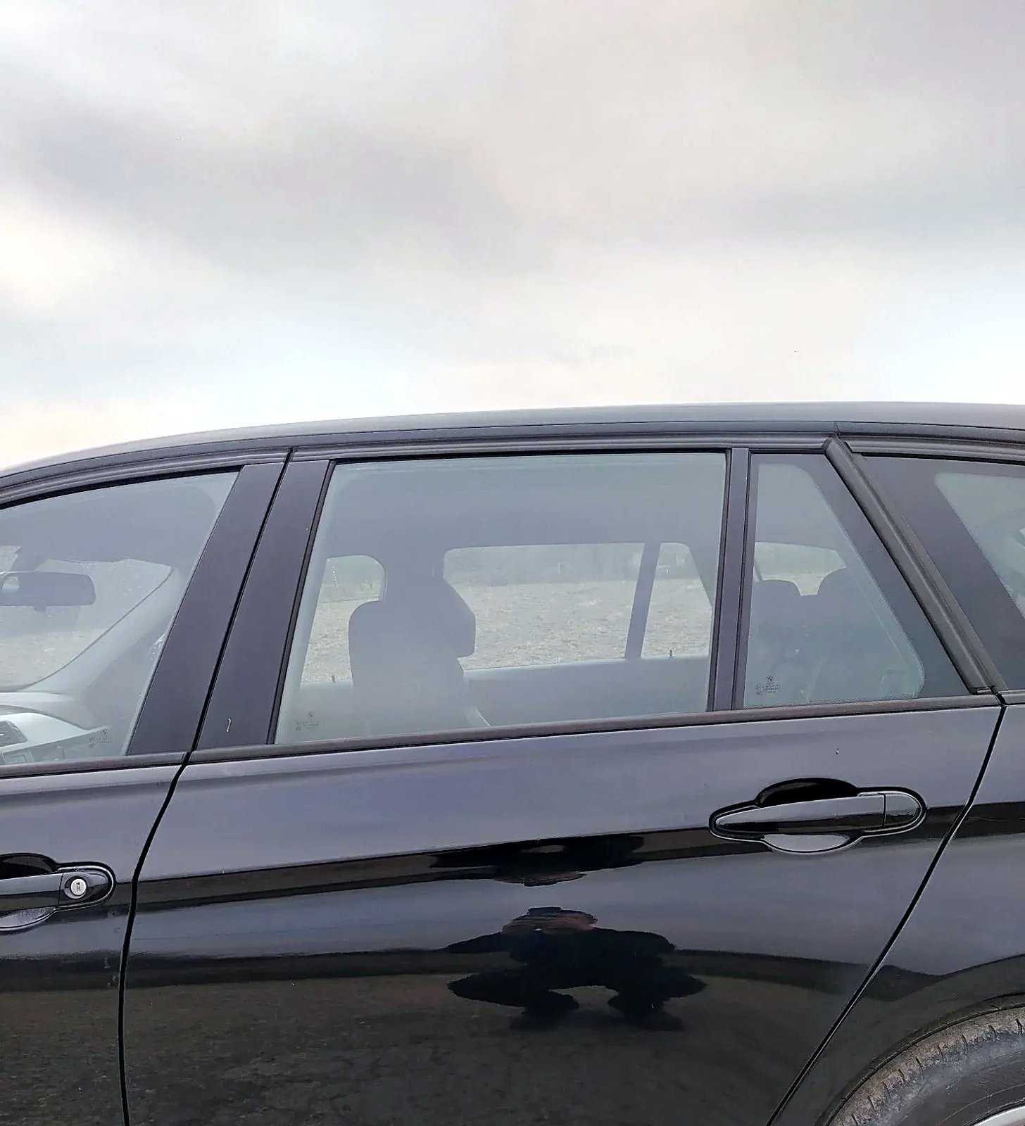 Rear left door BMW F31