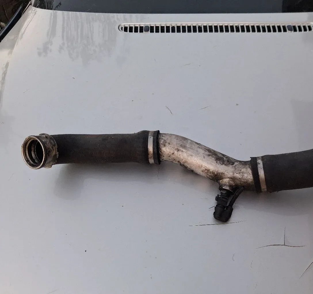 Intercooler hose BMW 320d 318d E46