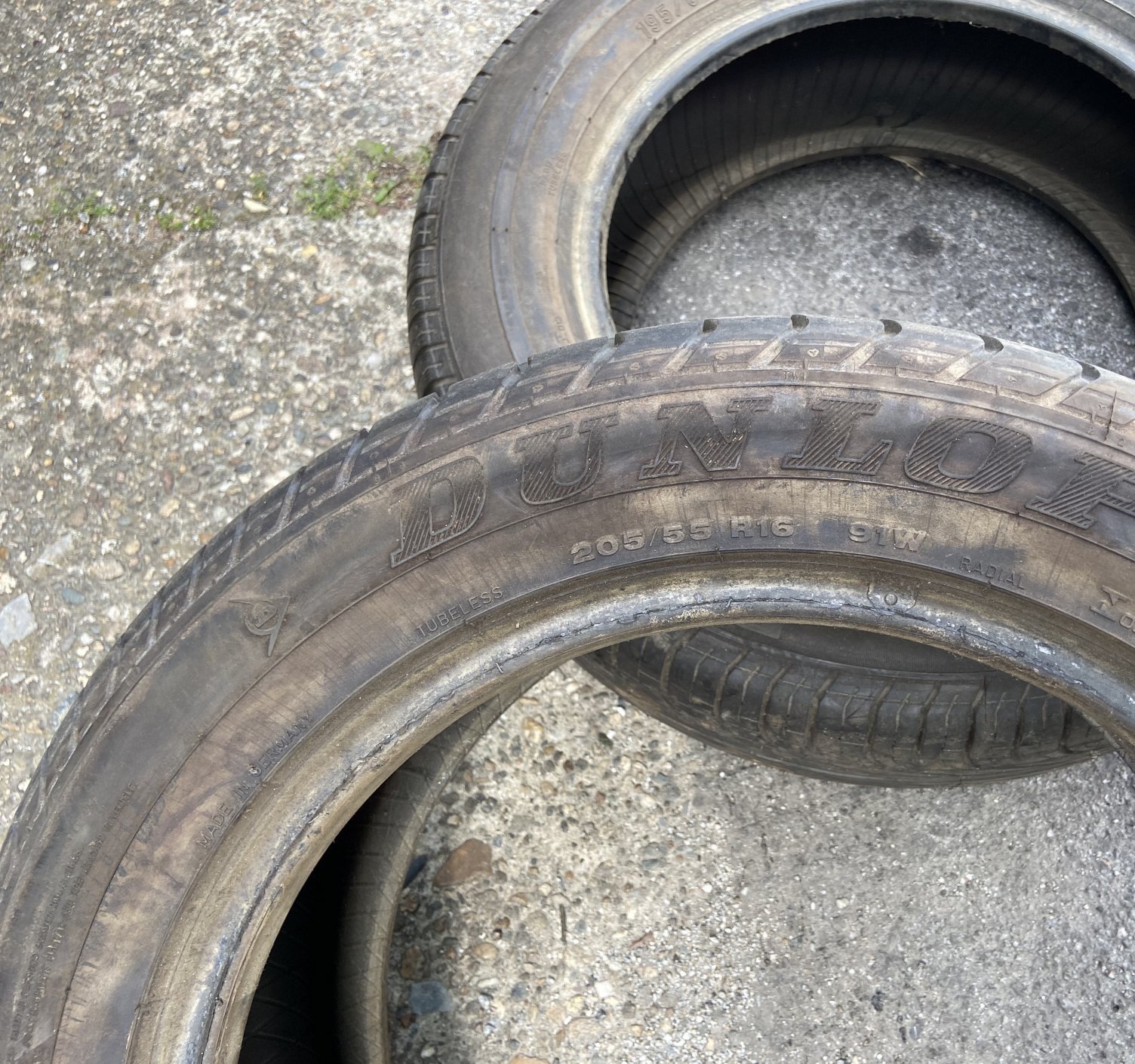 Used tyres 15-16 inch