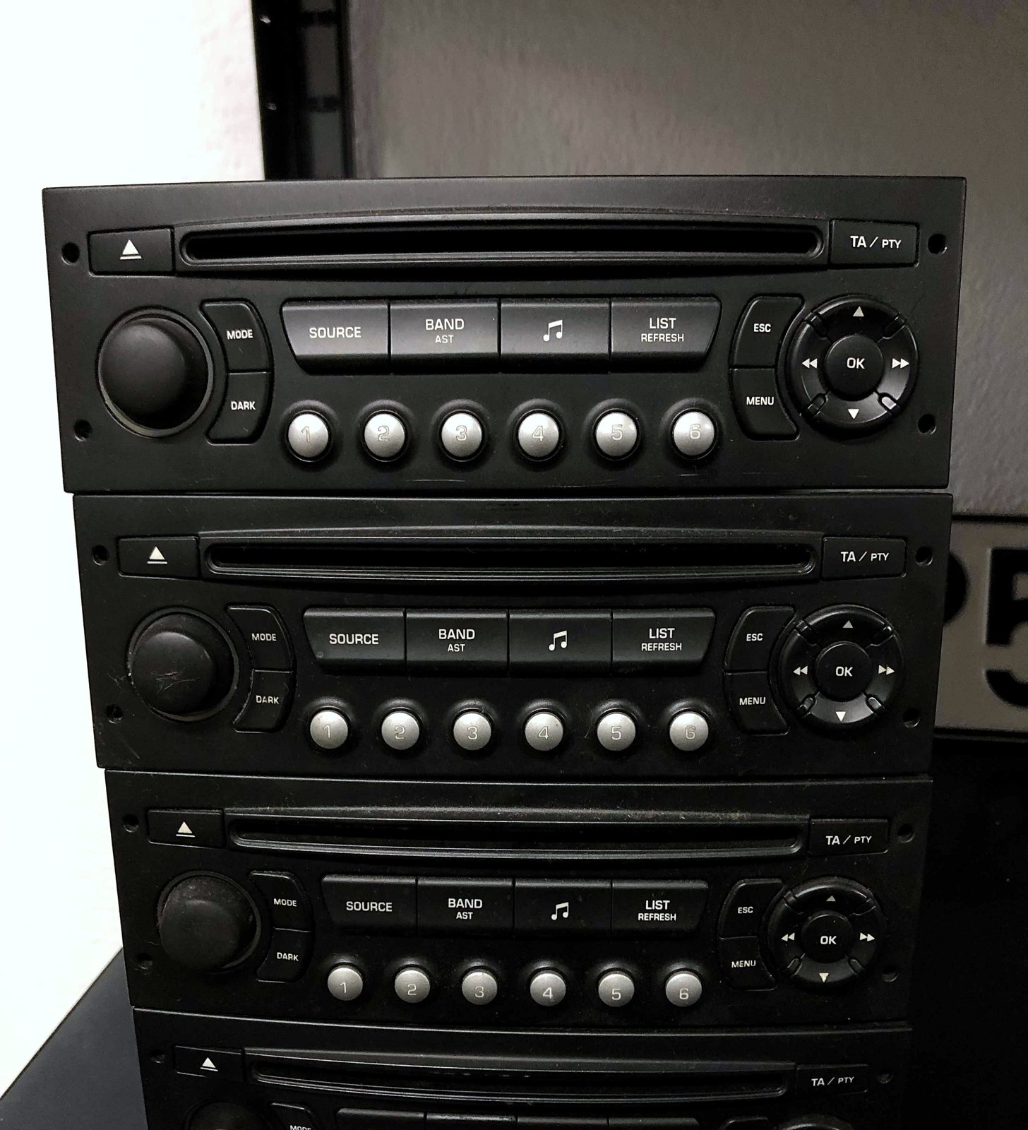 Peugeot Citroen CD radio