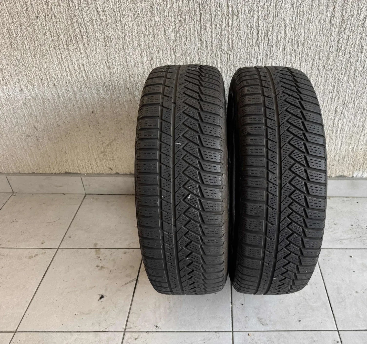 Continental Winter Tyres 215/60 R18