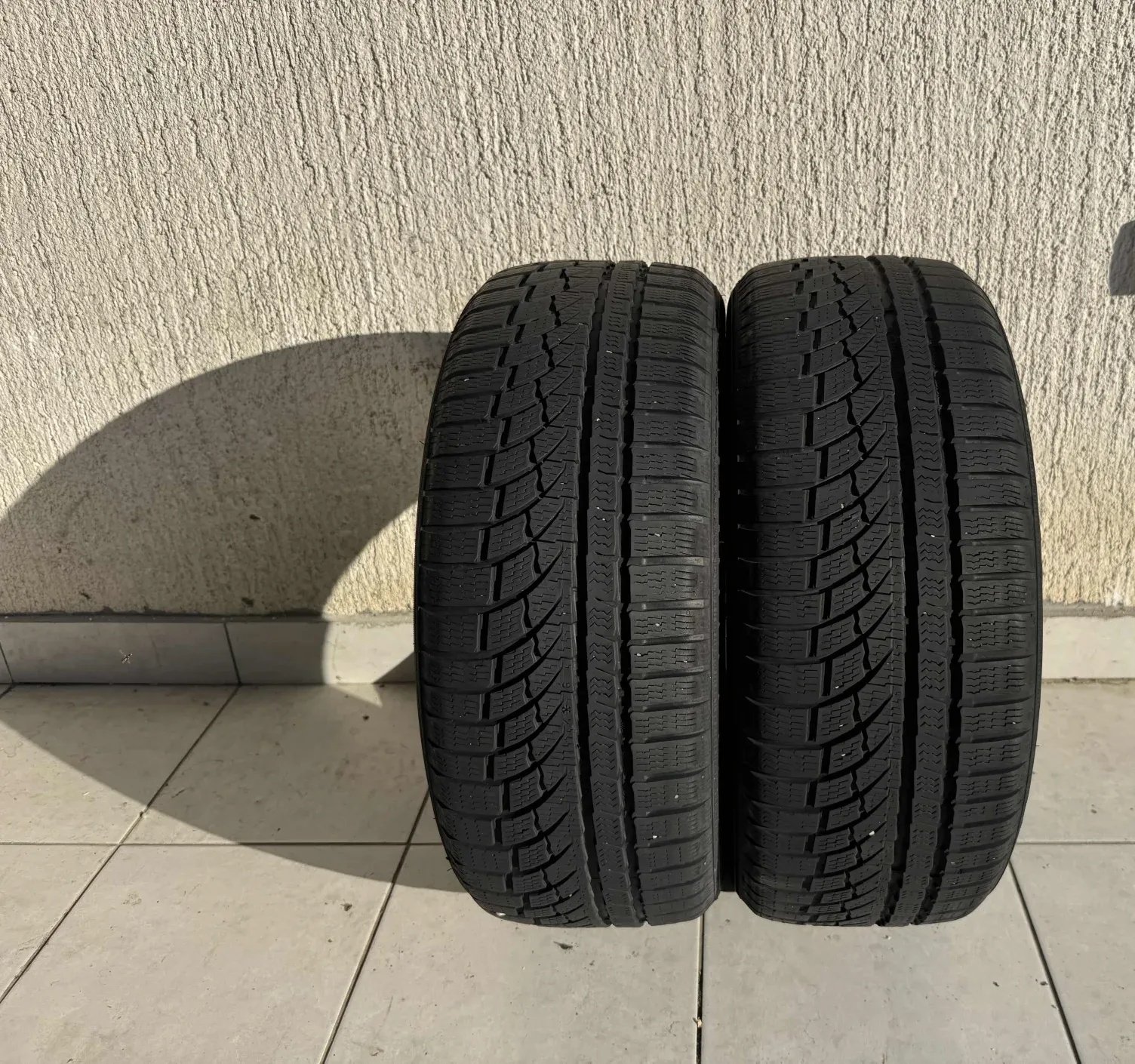 Nokian Zimske gume 215/50 R17