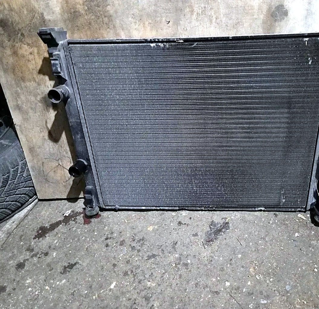 Engine coolant radiator Renault Megane 2 Scenic 2 Grand Scenic 2 2.0 16V
