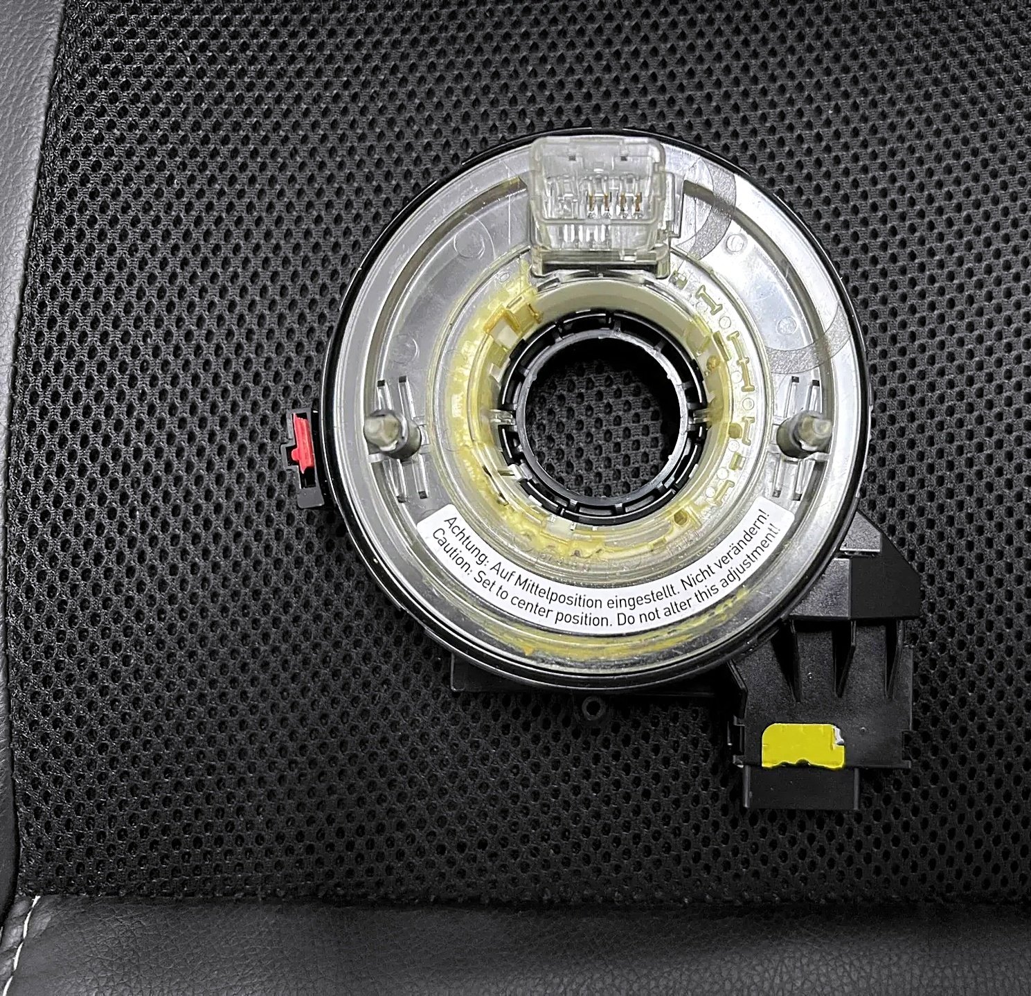 Audi VW steering wheel spiral cable clock spring 1K0959653D