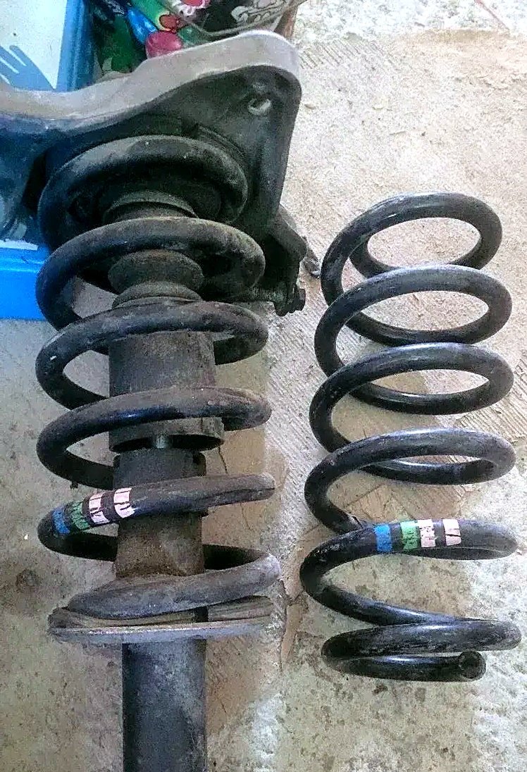 Front springs Audi A4 B6 B7