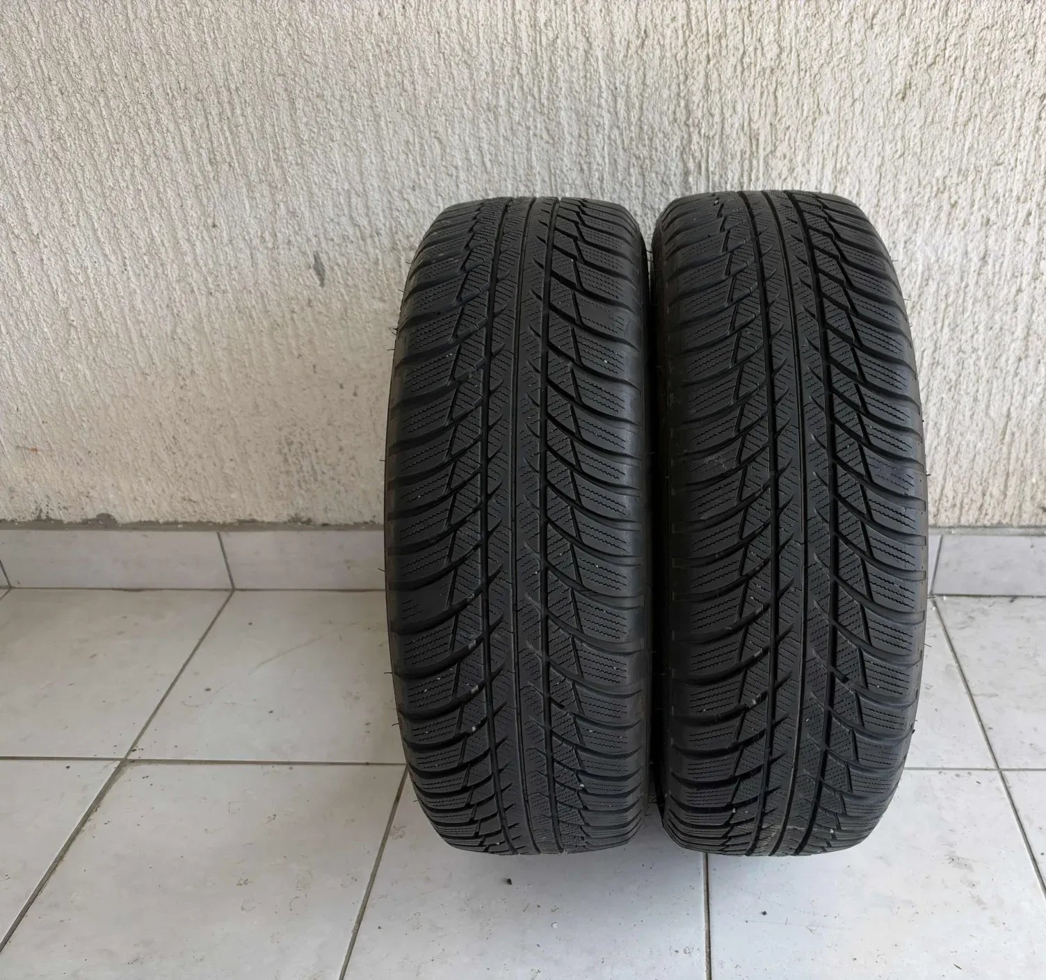 Bridgestone Winter Tyres 185/60 R16