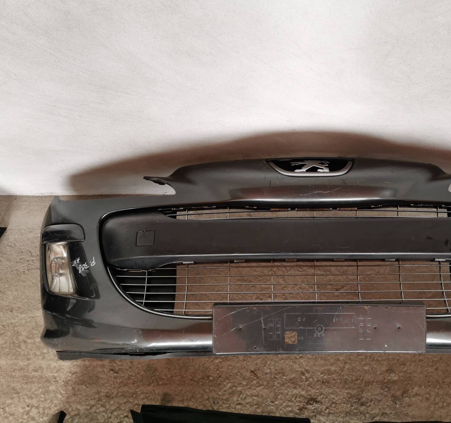 Front bumper Peugeot 308