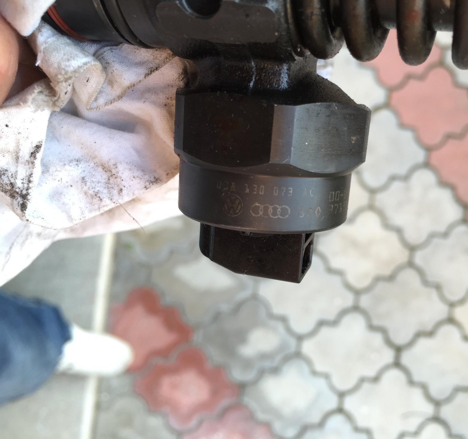 Форсунки VW Sharan Passat Golf 038130073AC Bosch
