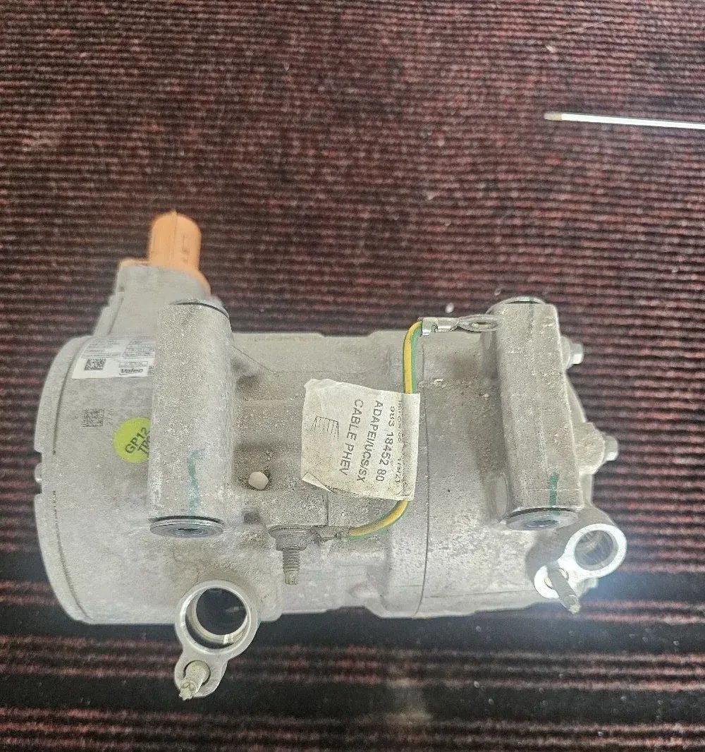 A/C compressor Peugeot 3008 1.6 hybrid