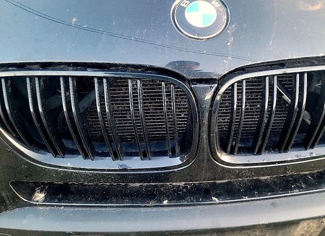 Front grille BMW X3 E83 LCi