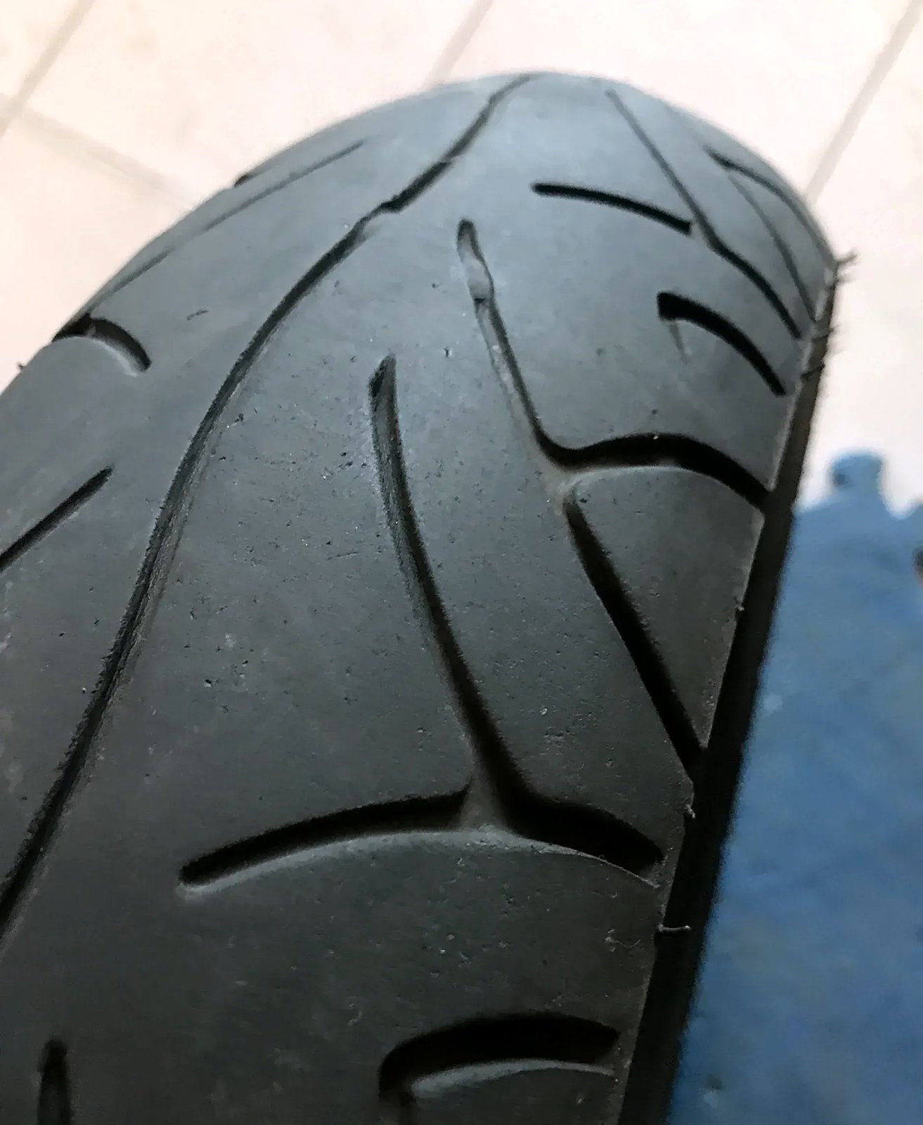 Pirelli Sport Demon 100/80-17 polovna guma