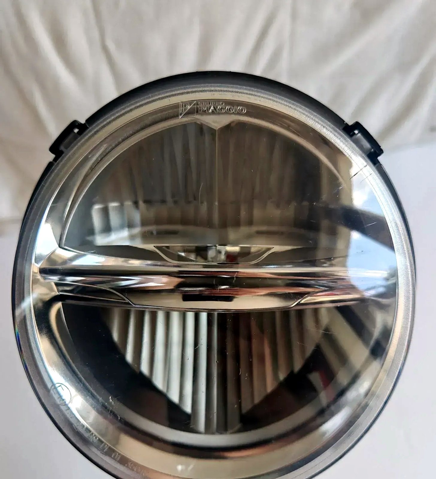 Front headlight Vespa Primavera LED