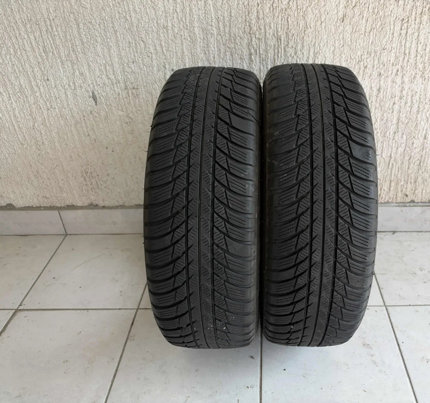 Bridgestone 185/60 R16 Winter Tyres