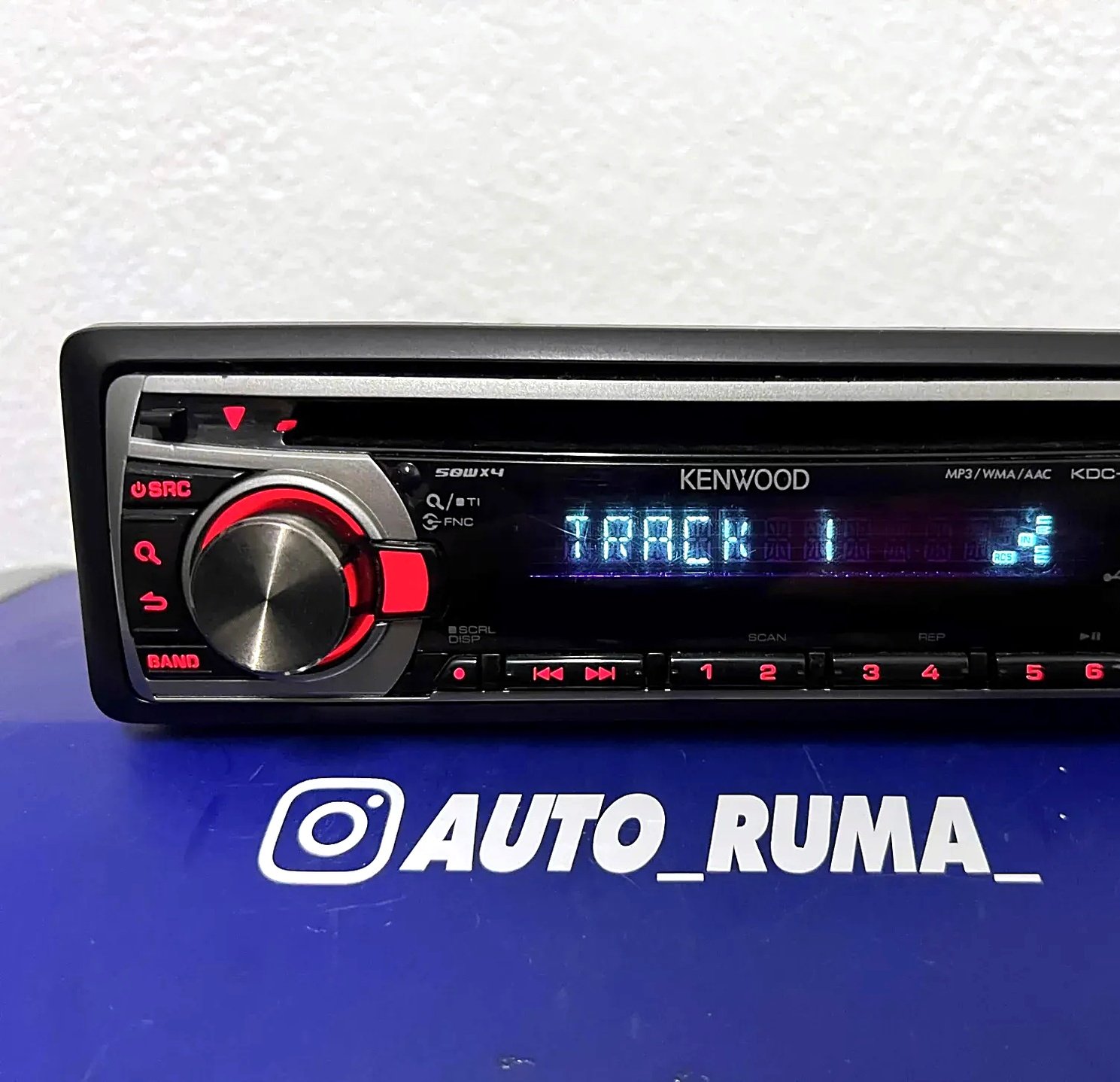 Kenwood KDC-415U USB Aux Radio CD