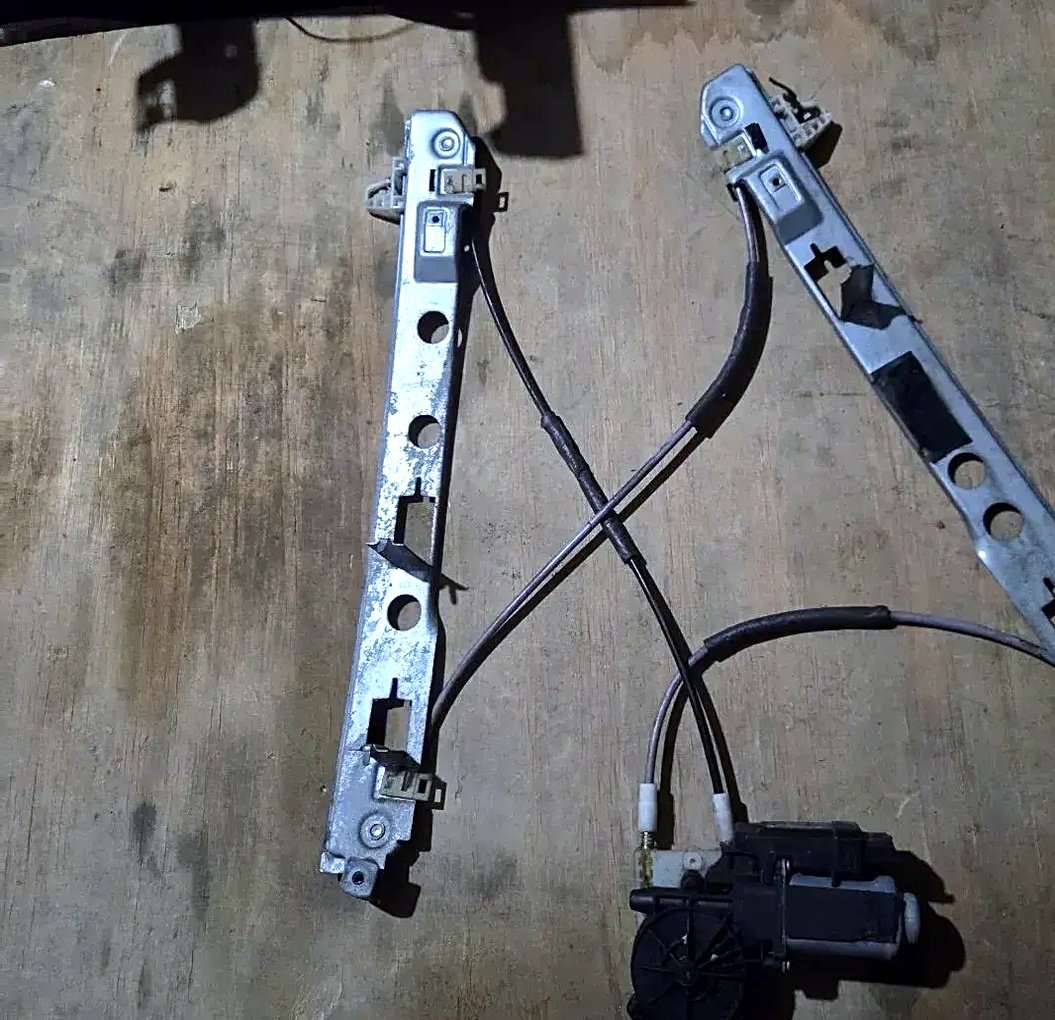 Front left right window regulator Renault Megane 2