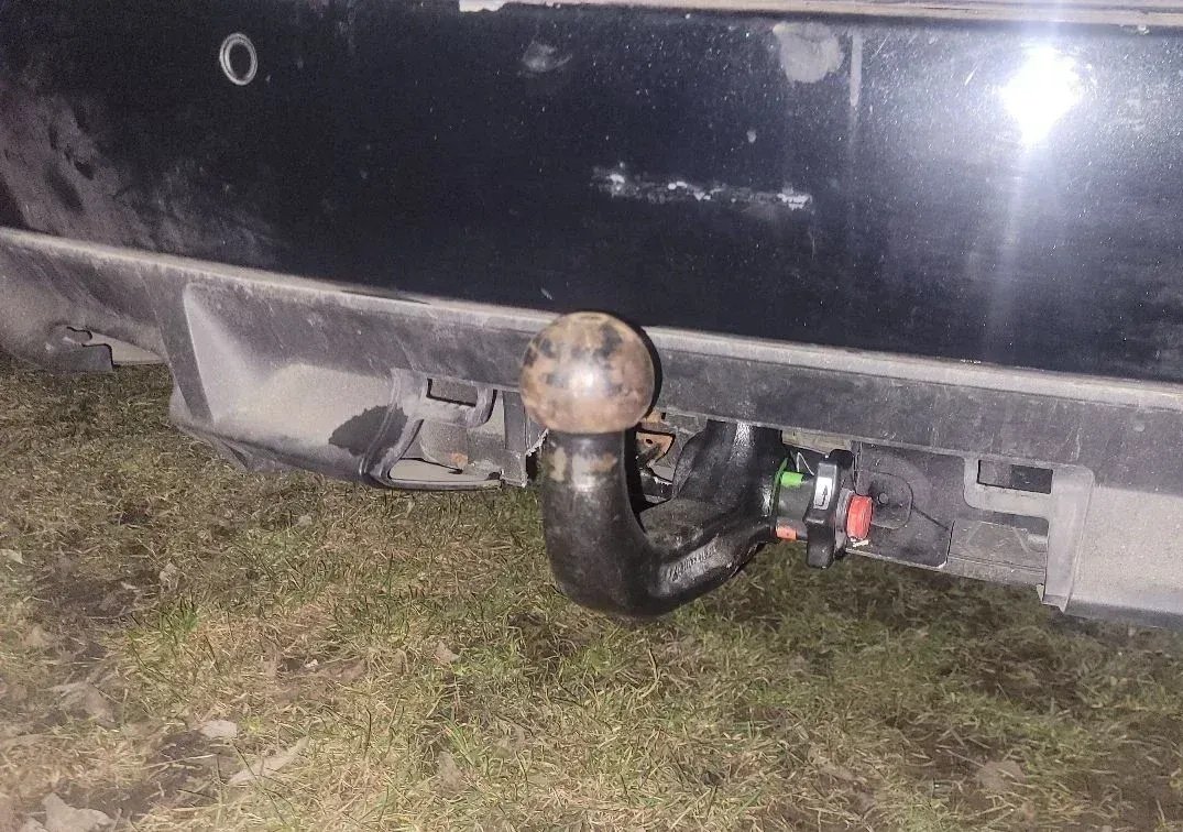 Tow bar BMW X3 E83