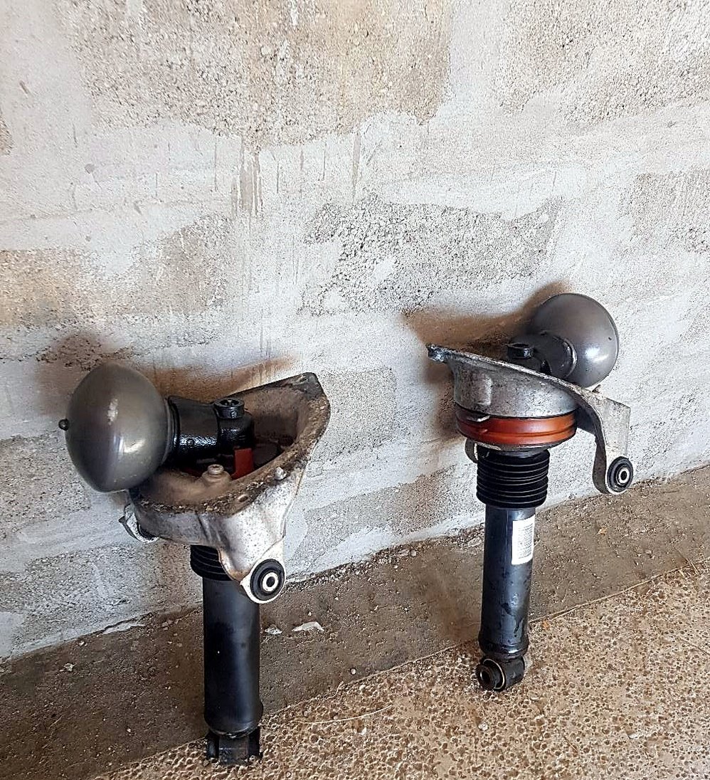 Shock absorbers Citroen C5 X7 hydractive