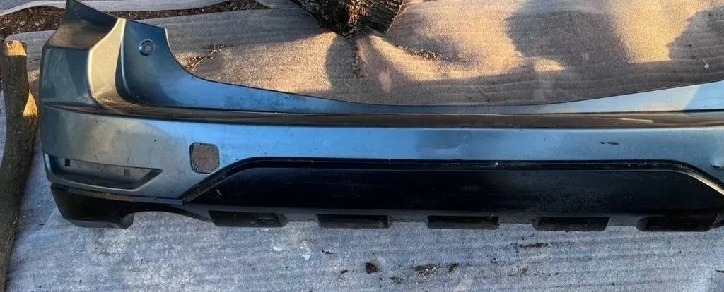 Zadnji branik Subaru Forester 08/013