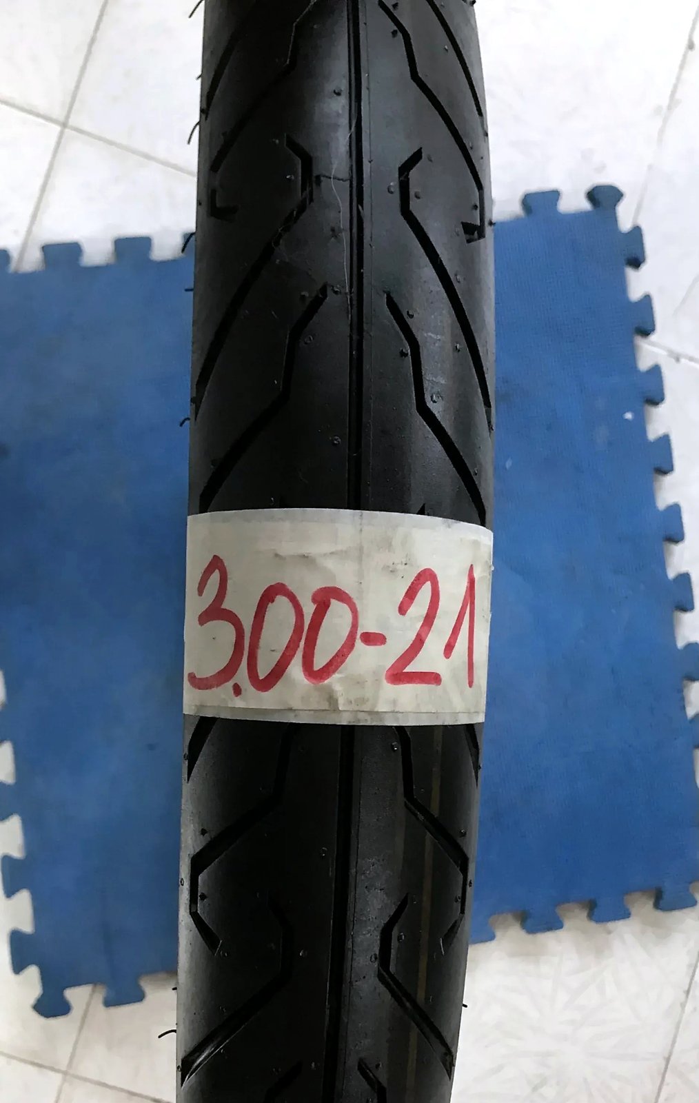 Maxxis ProMaxx 3.00-21 motorcycle tyre