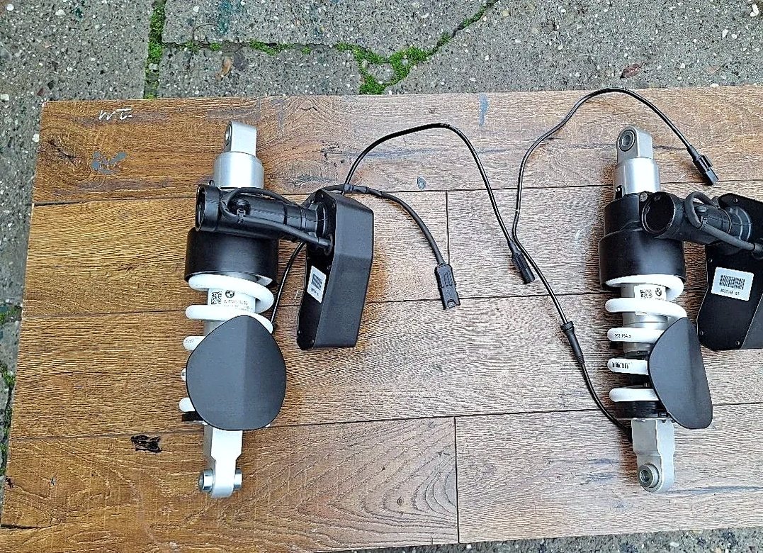Rear shock absorbers BMW R 1200 RT / R 1250 RT ESA
