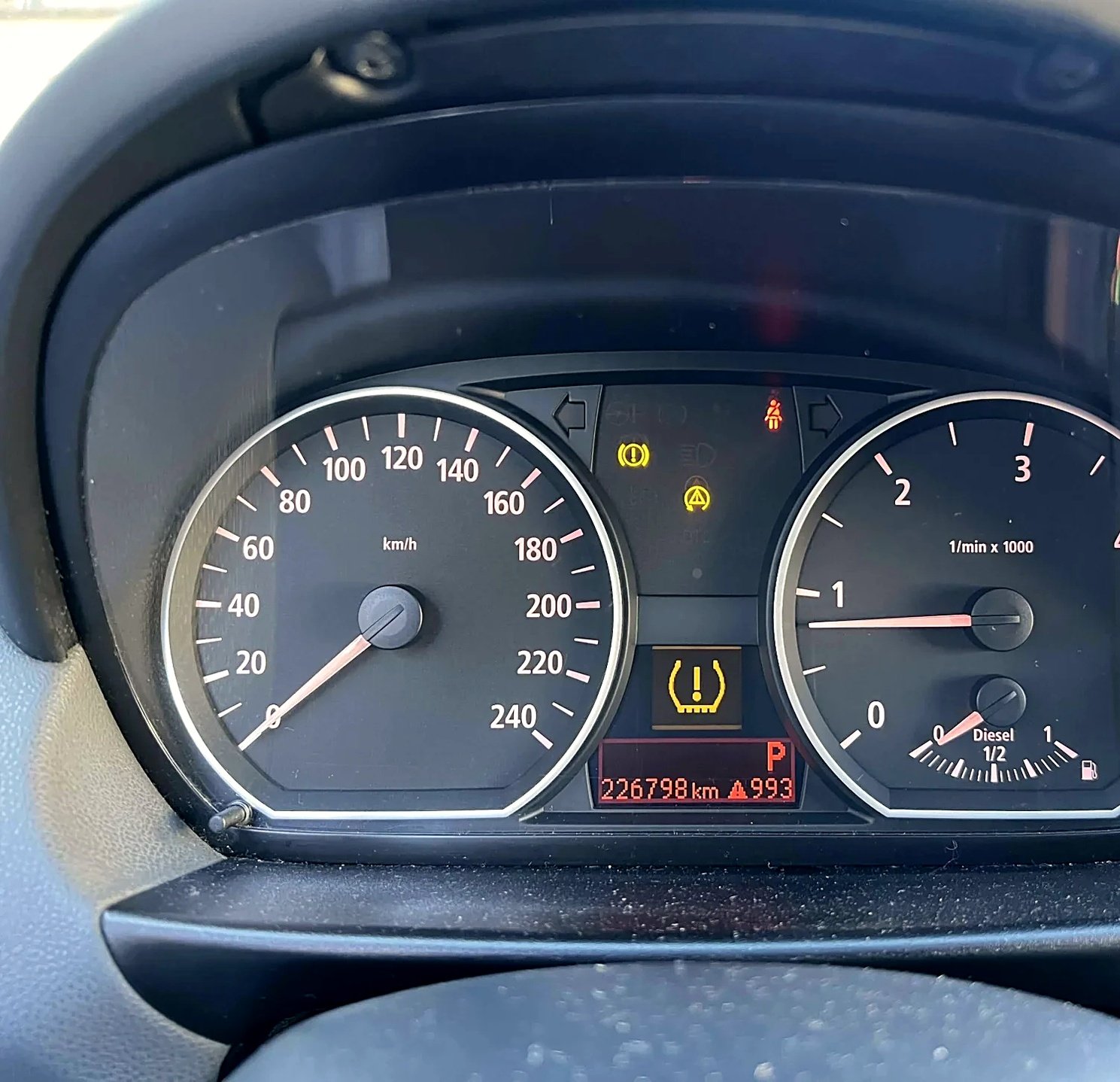 Instrument cluster BMW 120d automatic