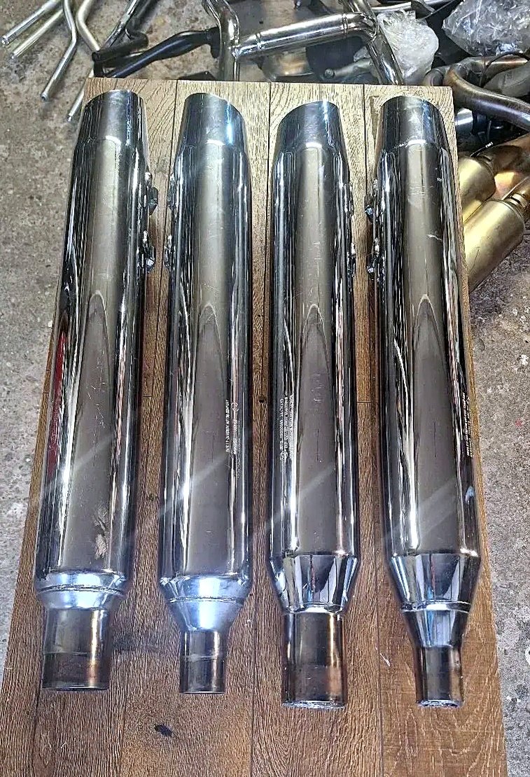 Harley Davidson Touring exhaust pipes, bent (pair)