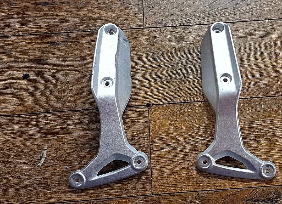 Front fender brackets BMW R nineT