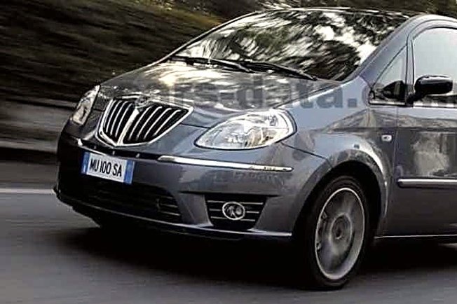Lancia Musa delovi