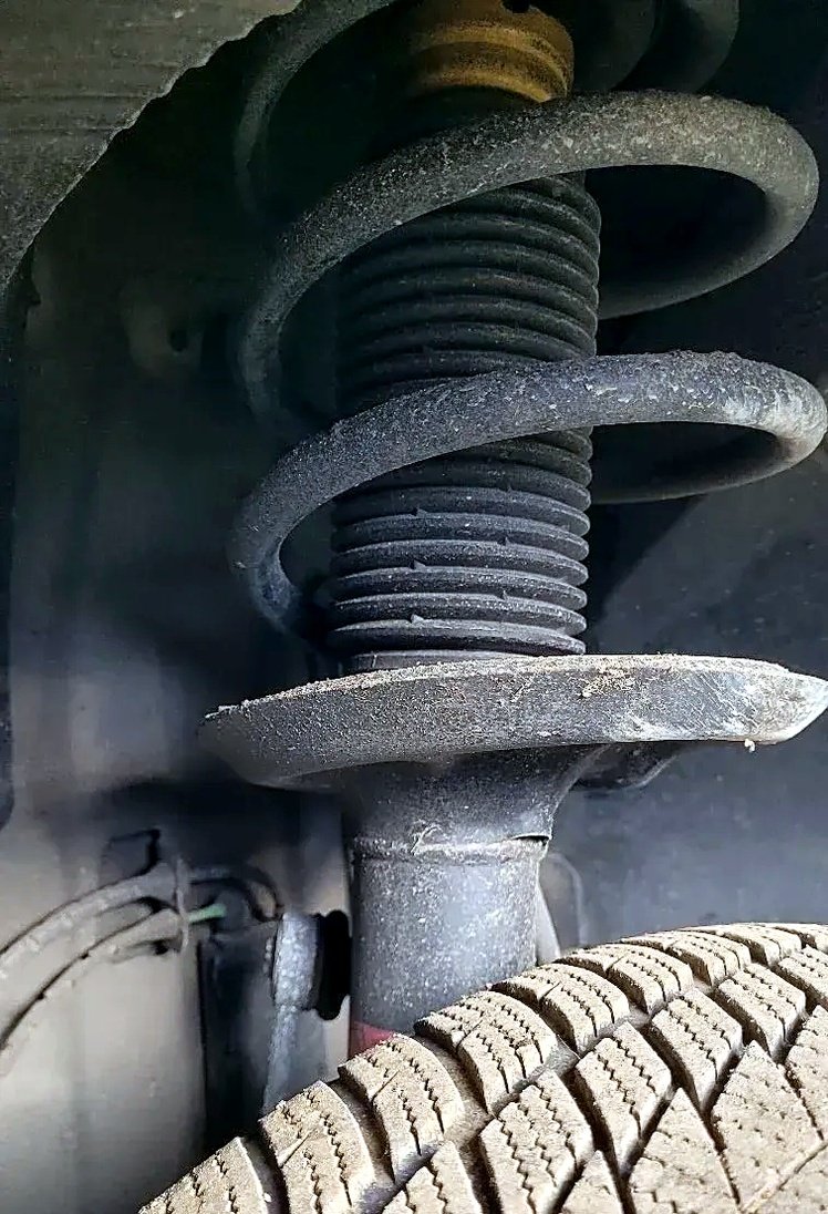 Amortizeri i opruge BMW X3 E83