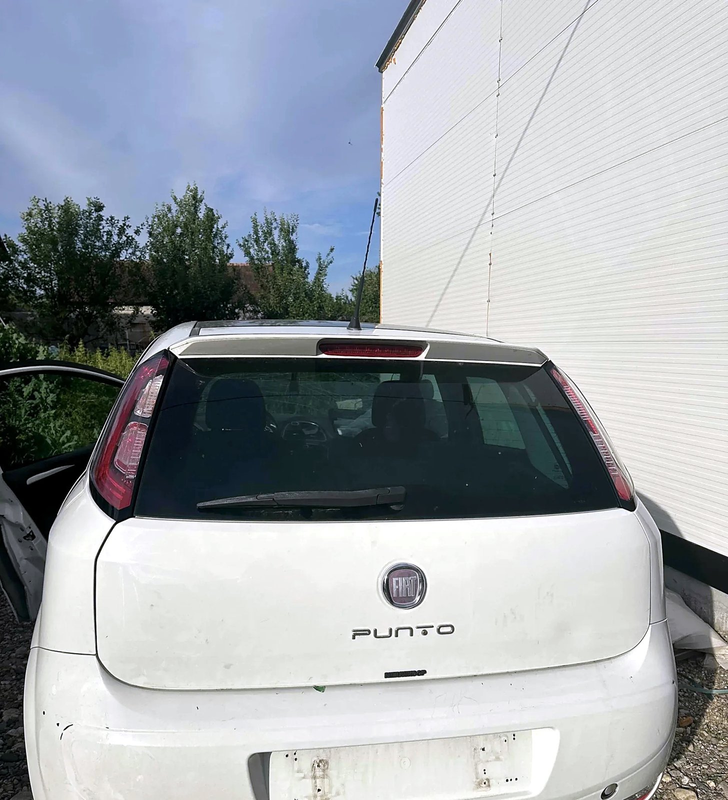 Fiat Evo 1.3 62kw complete car for parts