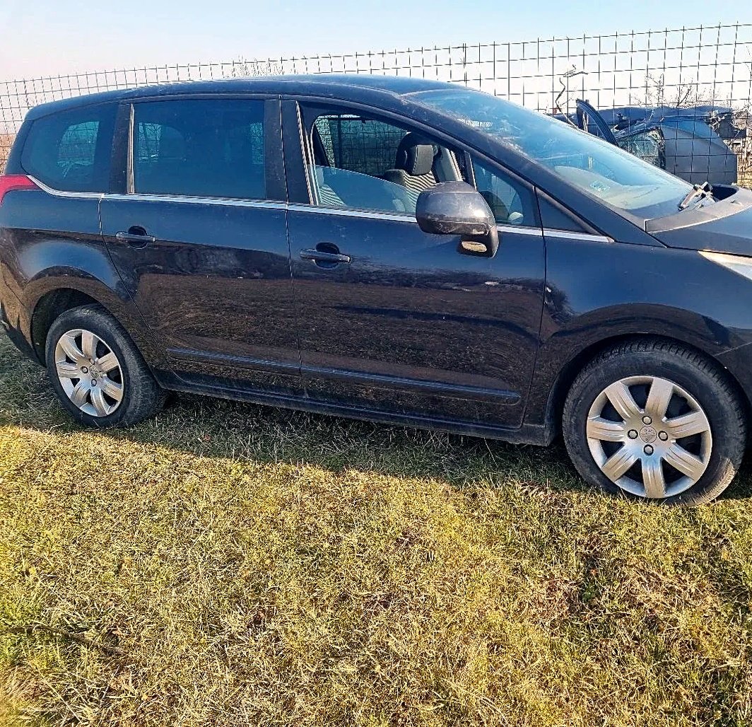 Injector pump and injectors Peugeot 5008 1.6 eHDi
