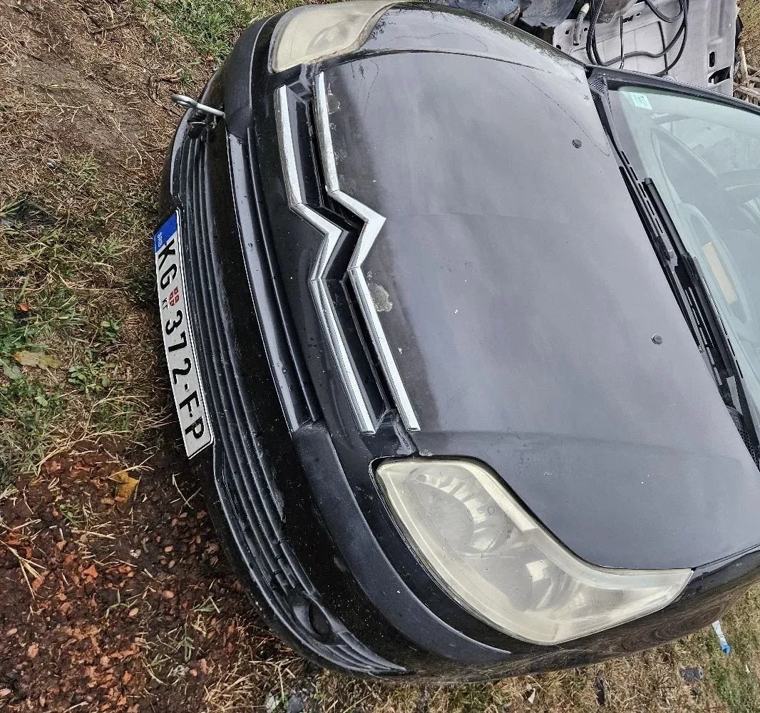 Front bumper, bonnet, wing Citroen C4