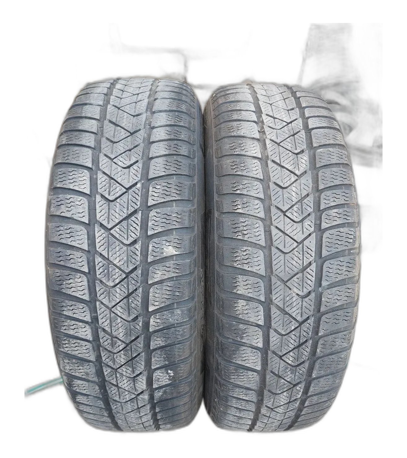 Pirelli M+S 205/60 R17