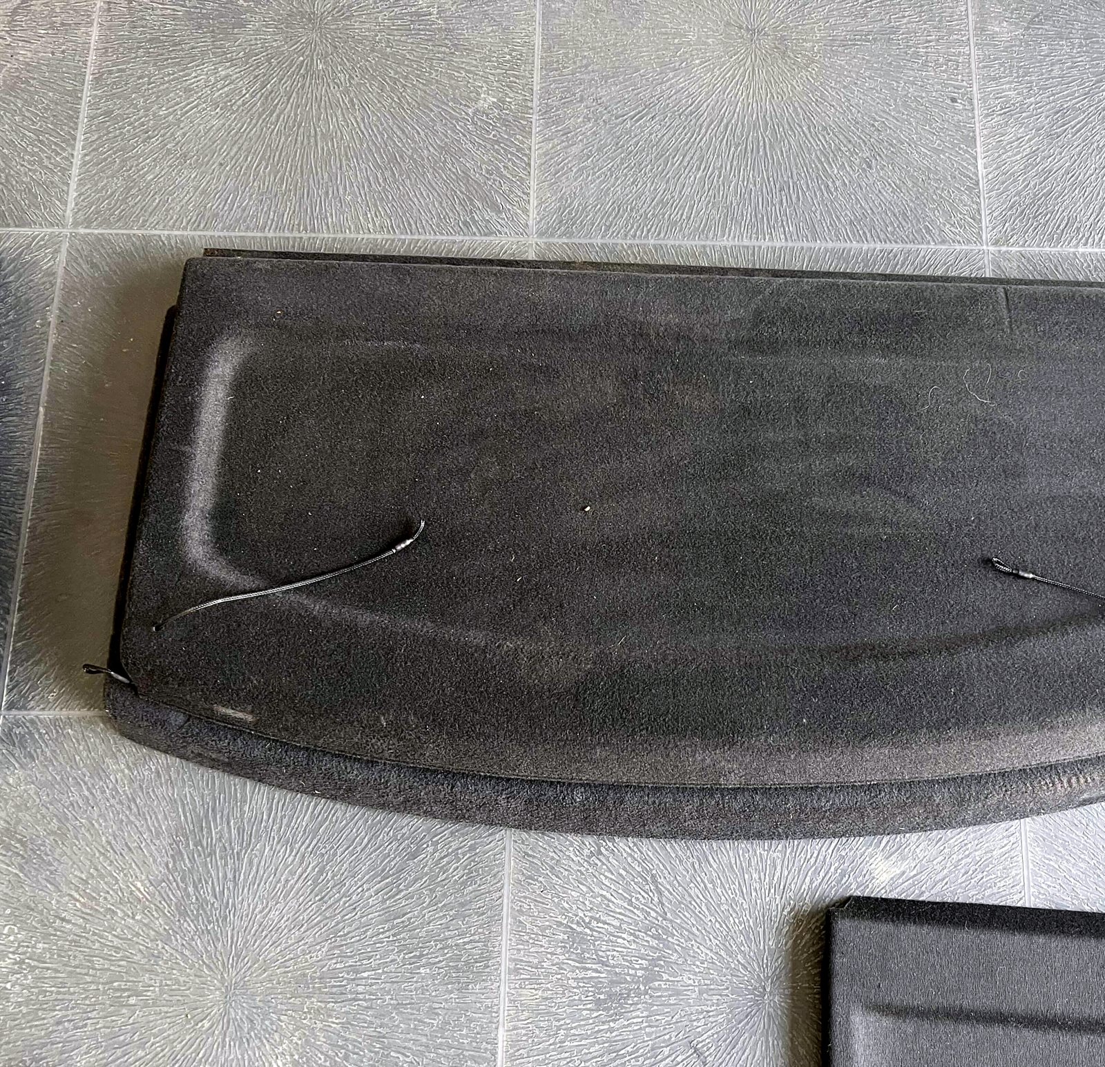 Shelf VW Golf 5