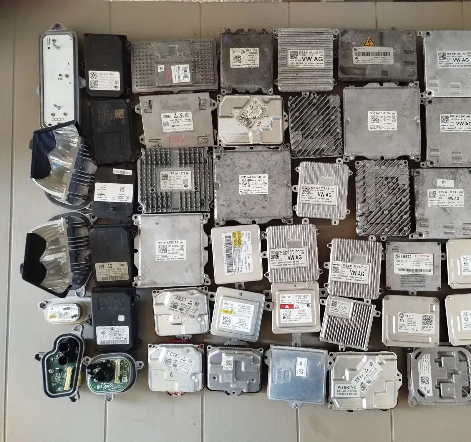 Xenon and LED ballast transformers Audi VW Skoda DRL modules