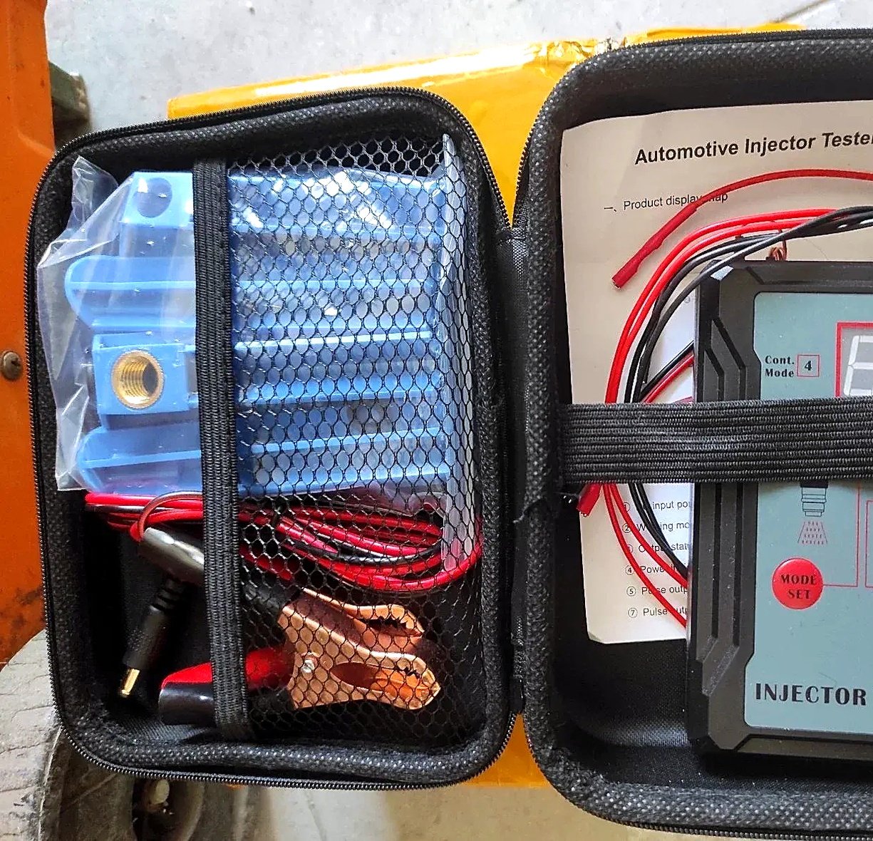 Injector cleaning and testing tool, petrol