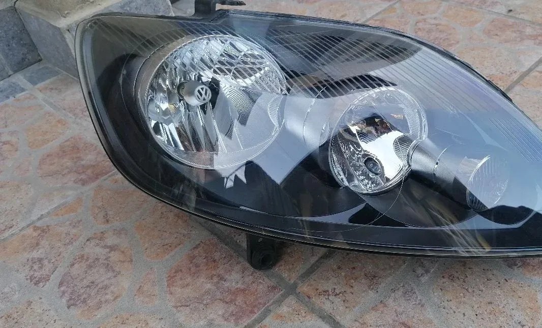 Front right headlight VW Golf 6