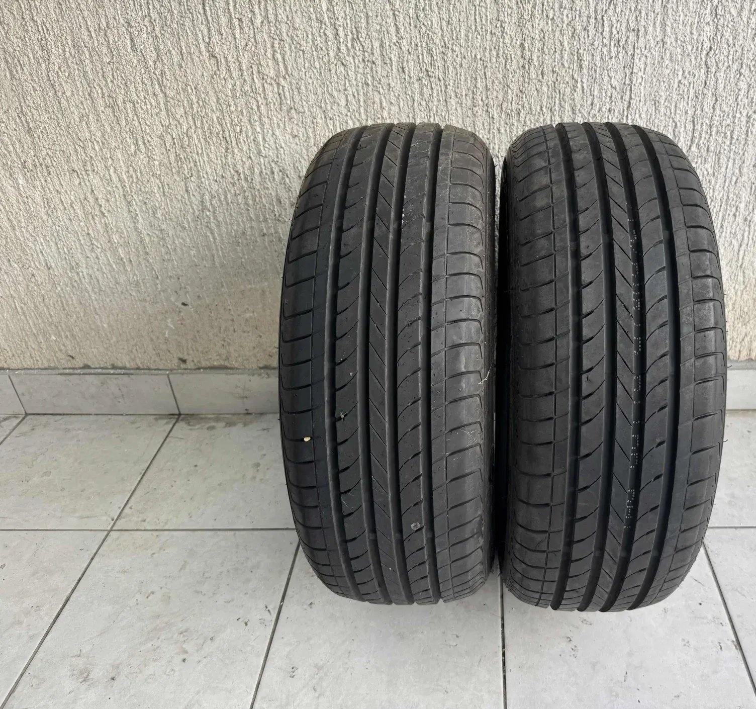 Summer tyres 215/60 R16